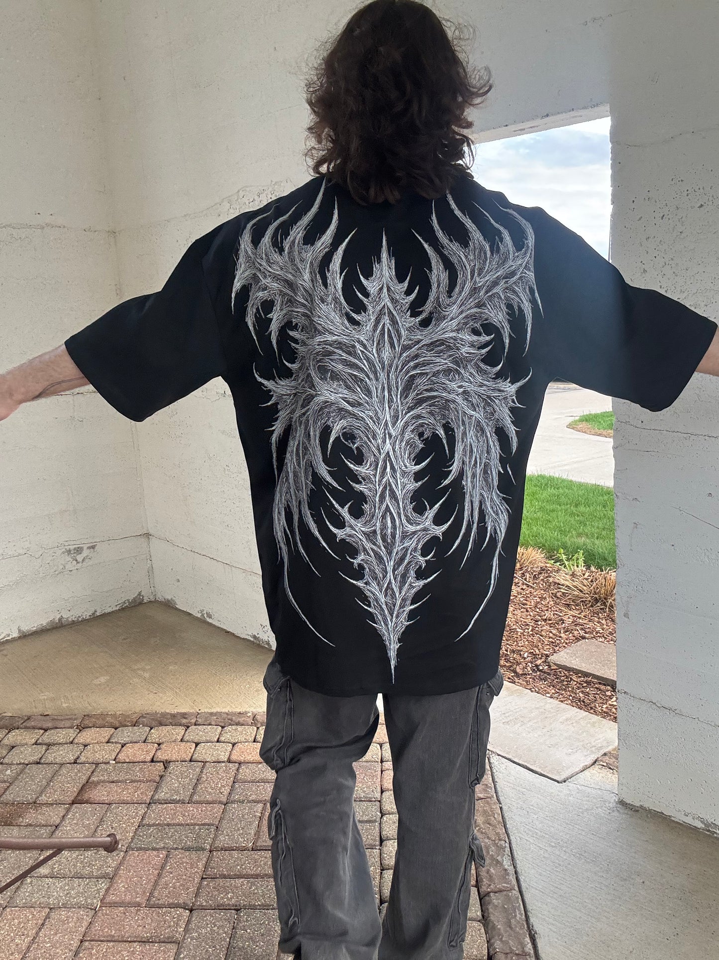 Dragonform Tee
